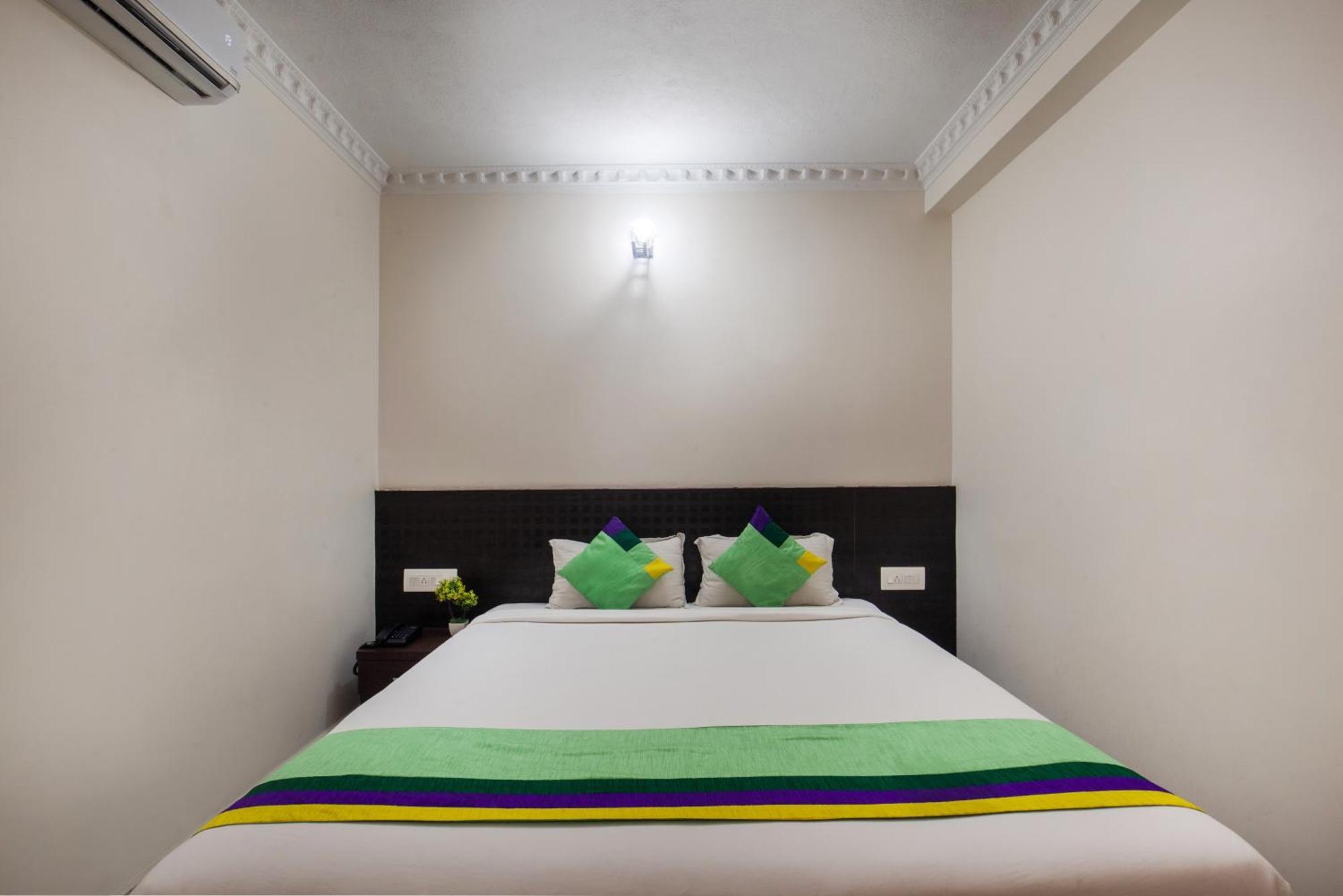 Treebo Sans Sarav Kushalnagar Hotel Madikeri Ngoại thất bức ảnh